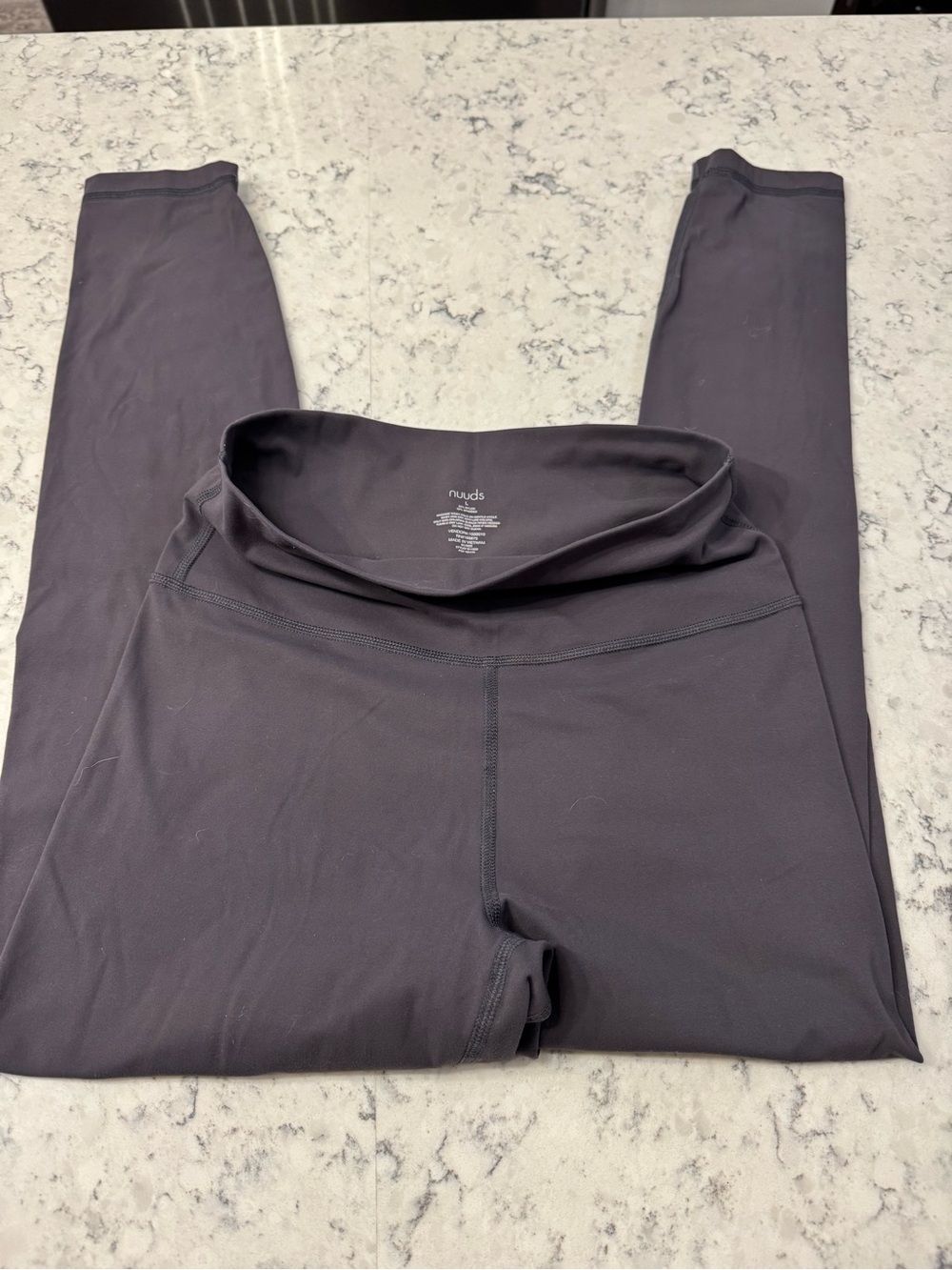 Nuuds High-Rise Charcoal Gray Women's Active Leggings. Size Large. Buttery soft